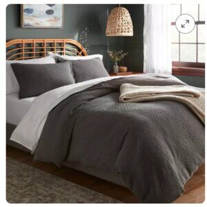 EUC Threshold Waffle Weave Duvet Set - Full/Queen Threshold